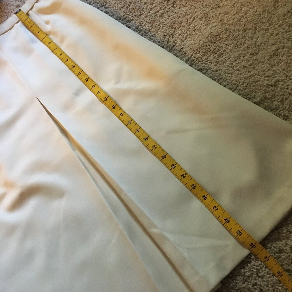 VTG Koret Ivory Kick Pleat Midi Skirt 28W Clean Girl Minimalist Quiet Luxury - Picture 12 of 14